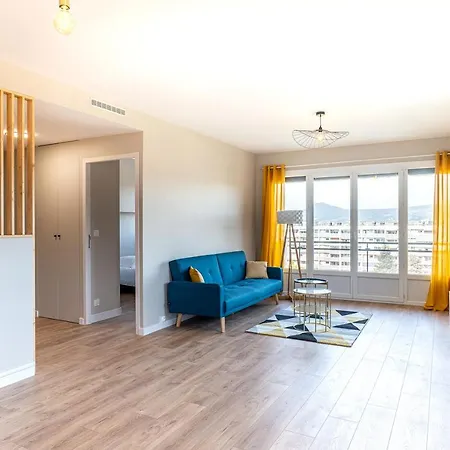Sky, Avec Vue Imprenable Sur Et Place De Parking Apartamento